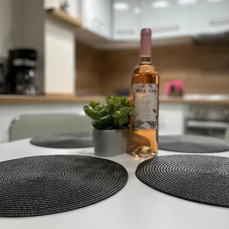 Coral By The Sea Neo Epivates